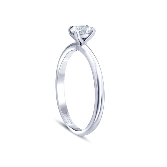 0.50 Karat Pırlanta Oval Tektaş Yüzük